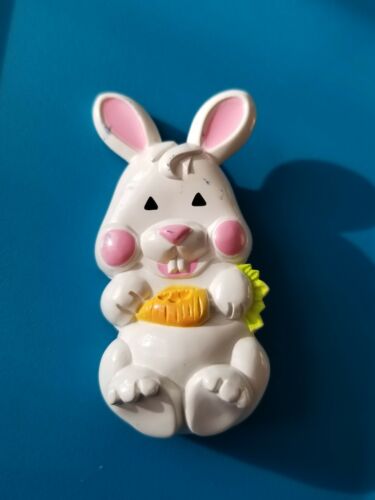 Vintage AVON Easter Bunny White Rabbit Pin Brooch 1973 Fragrance Glacé