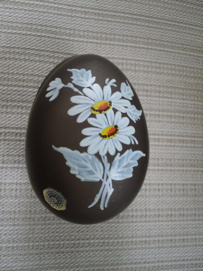 Westmoreland Satin Glass Daisy  Brown Mist EGG TRINKET BOX Easter with label