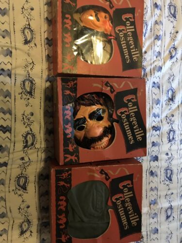 VINTAGE ANTIQUE COLLEGEVILLE HALLOWEEN COSTUMES MASKS BOX NR!