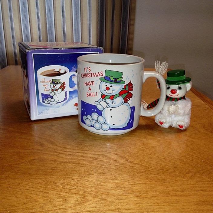 Ceramic Christmas Mug with Matching Clip-On Snowman Pal * Have a Ball!
