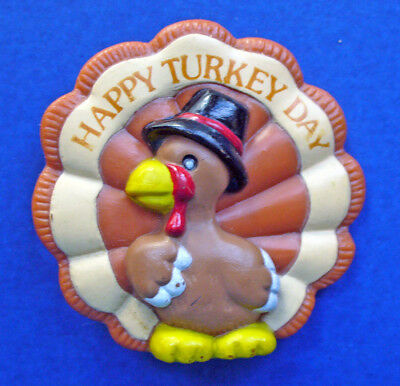 Russ PIN Thanksgiving TURKEY Pilgrim HAPPY DAY Vintage Holiday Brooch BROWN