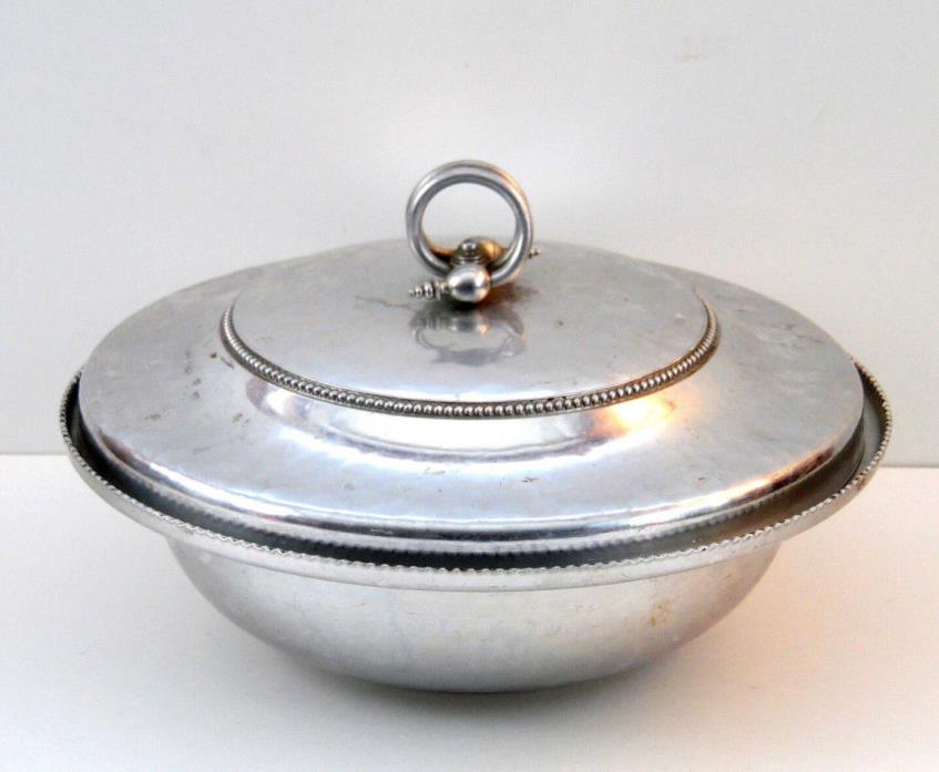 Vintage Continental Silverlook 557 Hand Wrought Chafing Serving Dish Hammer Lid