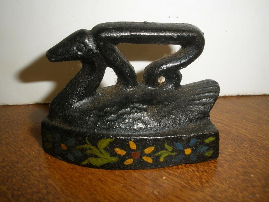 Vintage Cast Iron Duck hand painted Paper Weight Iron 2.5