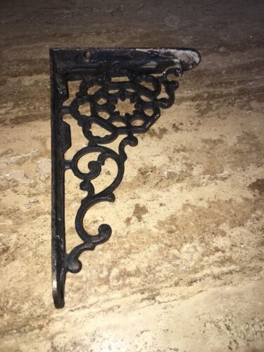 Vintage Victorian Ornate  Corner  Bracket Wall Mount 4