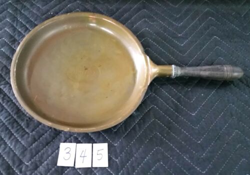 RARE Vintage UNITED AIRLINES Copper Wood Handle Skillet Sheild and Star Stamped