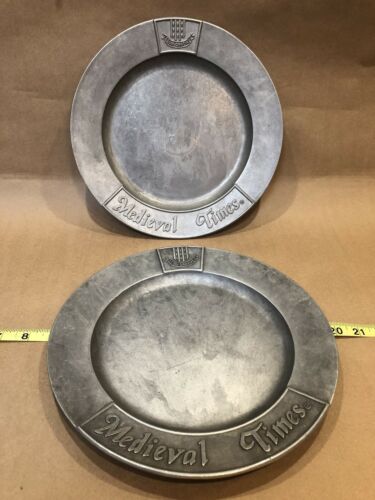 Medieval Times Metal Dinner Plate (2 Plates)