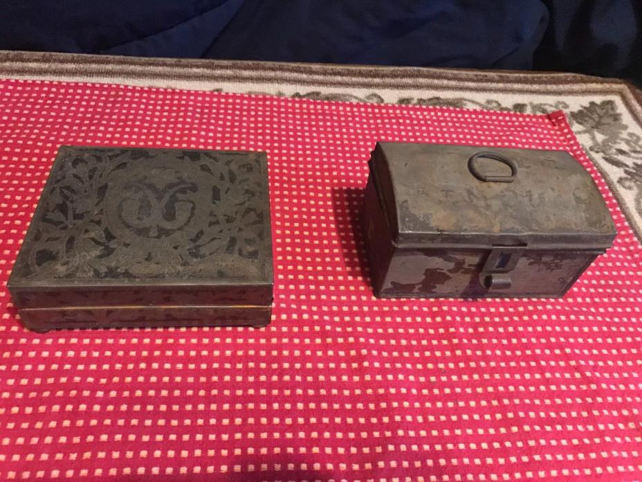 Vintage Metal Tins Primitive!