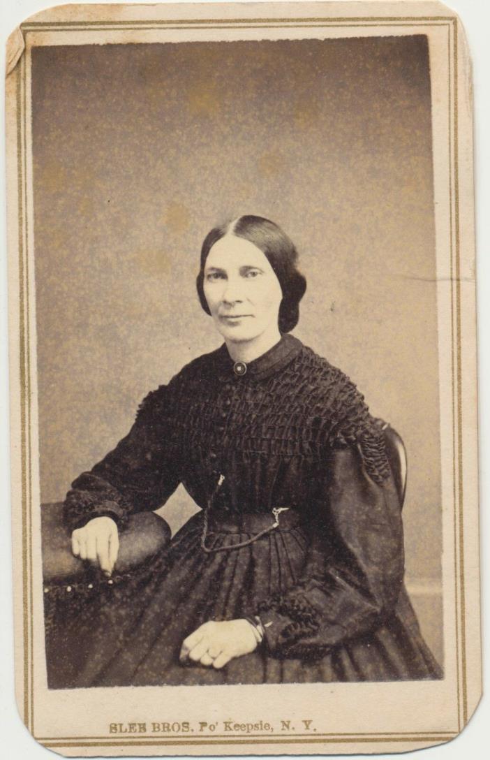 1860s CDV PHOTO CIVIL WAR TAX STAMP Seated Lady by Slee Bros in Po' Keepsie, NY