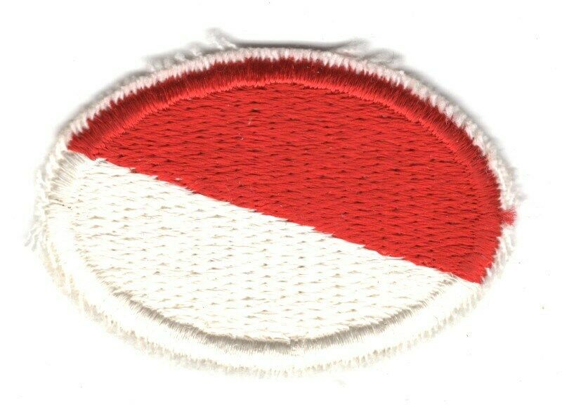 Army Airborne Oval Patch: Recon Troops, 17th Cavalry Regiment - cut edge