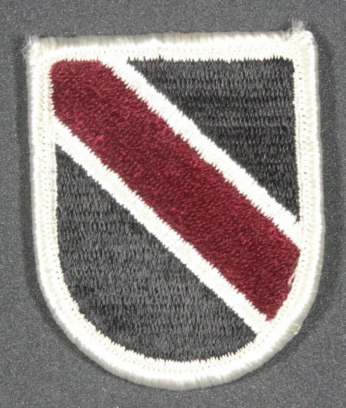 Army Beret Flash Patch: Walter Reed Medical Center - embroidered center