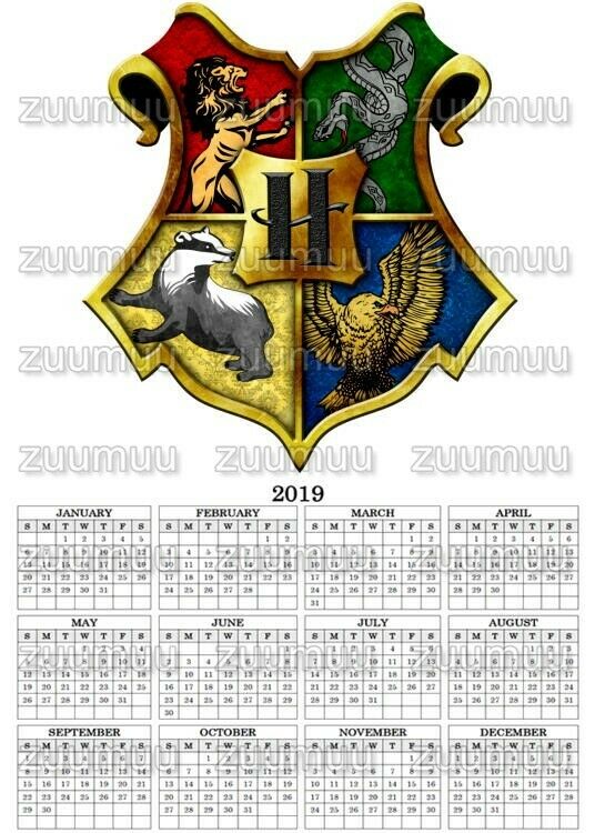 2019 Magnetic Calendar - Harry Potter - Hogwarts - 5 X 7 Inches