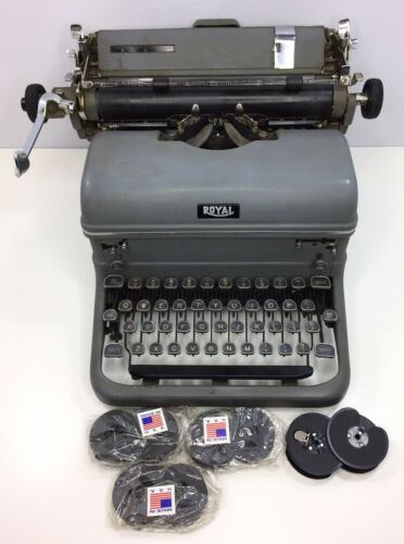 1950s Royal KMG Gray Glass Key Manual Typewriter w/ Magic Margin