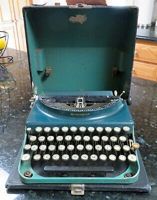 Two-Tone Green Remington Portable Typewriter ~ Serial No. V261110~1930~with Case