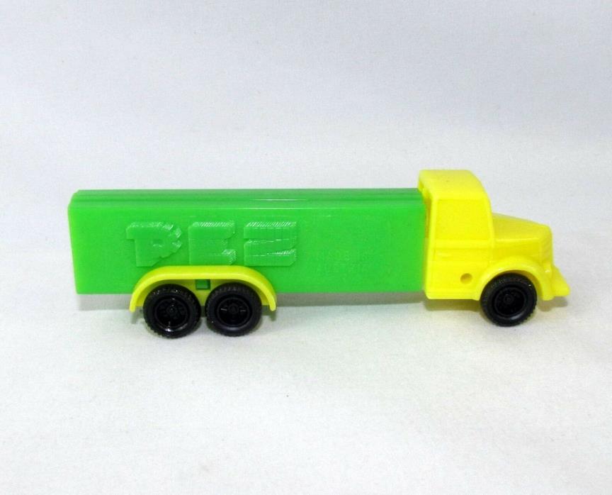 Vintage Pez Truck Yellow Cab Green Trailer Austria 3.9 IMC 8 Moveable Wheels