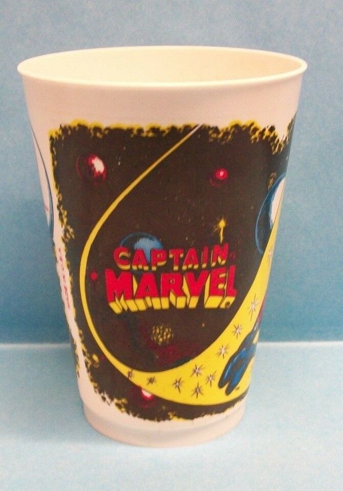 Vintage 1977 Marvel Comics Captain Marvel Plastic Slurpee Cup 7-11