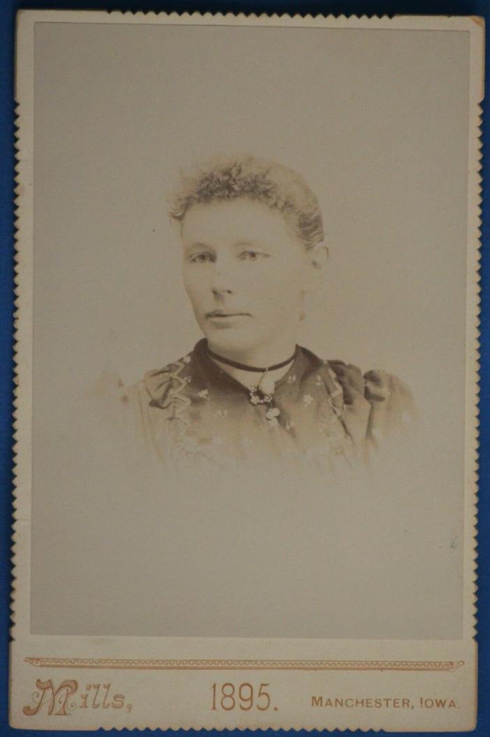 Cabinet Photo Young Woman Dark Dress Mills Manchester Iowa IA 1895