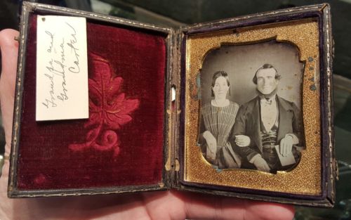 Sixth plate daguerreotype pair of same lady with ink id - and rare leather case