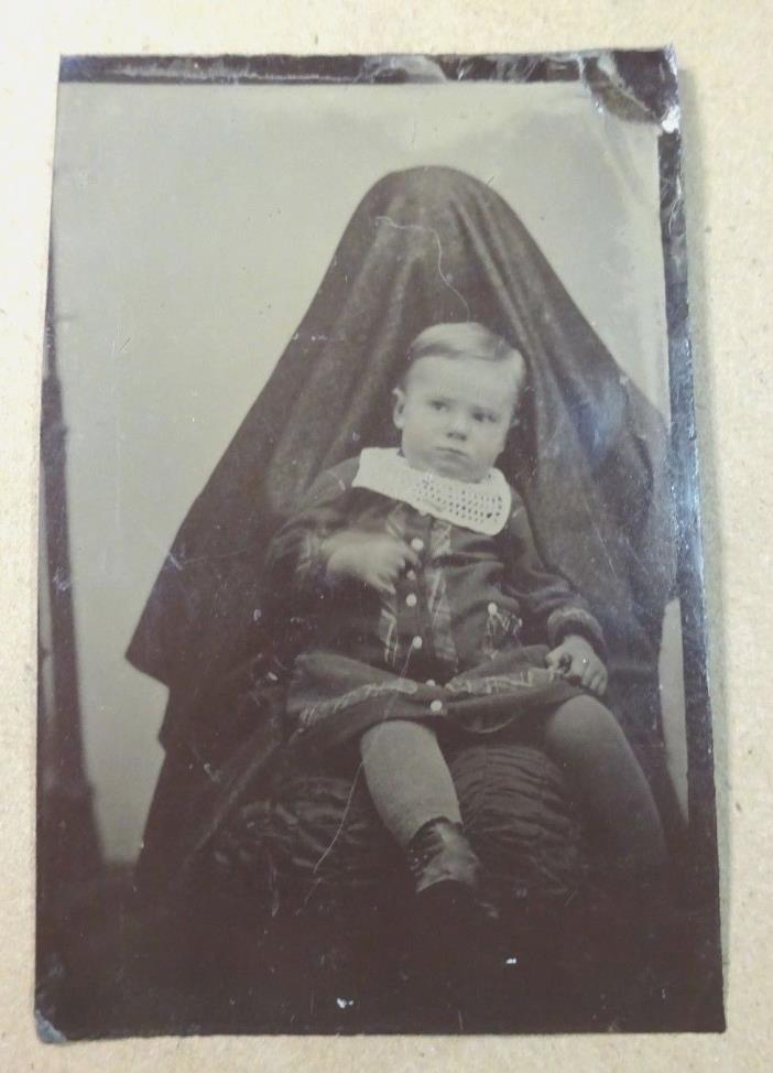 Old Antique Hidden Mother Tintype Photo Very Erie
