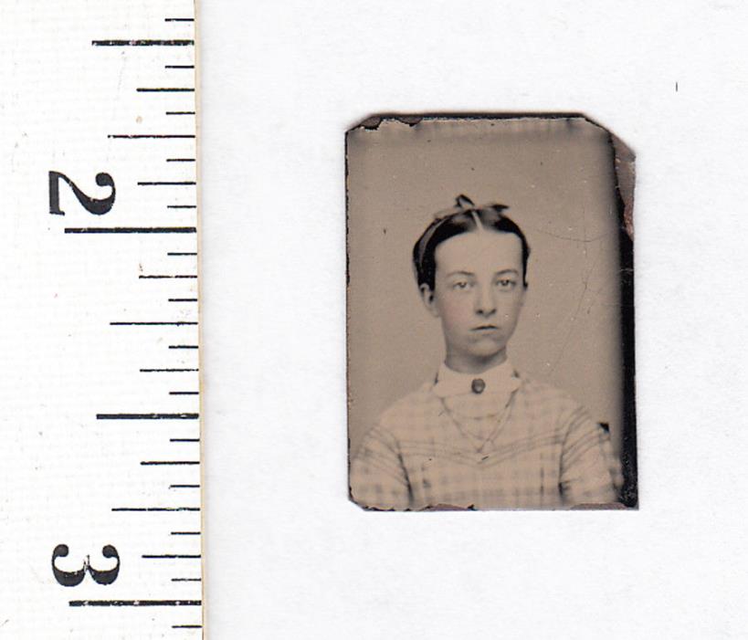 Original Civil War Era Miniature Gem Tintype Photo ..Pretty Young Woman..#797d21