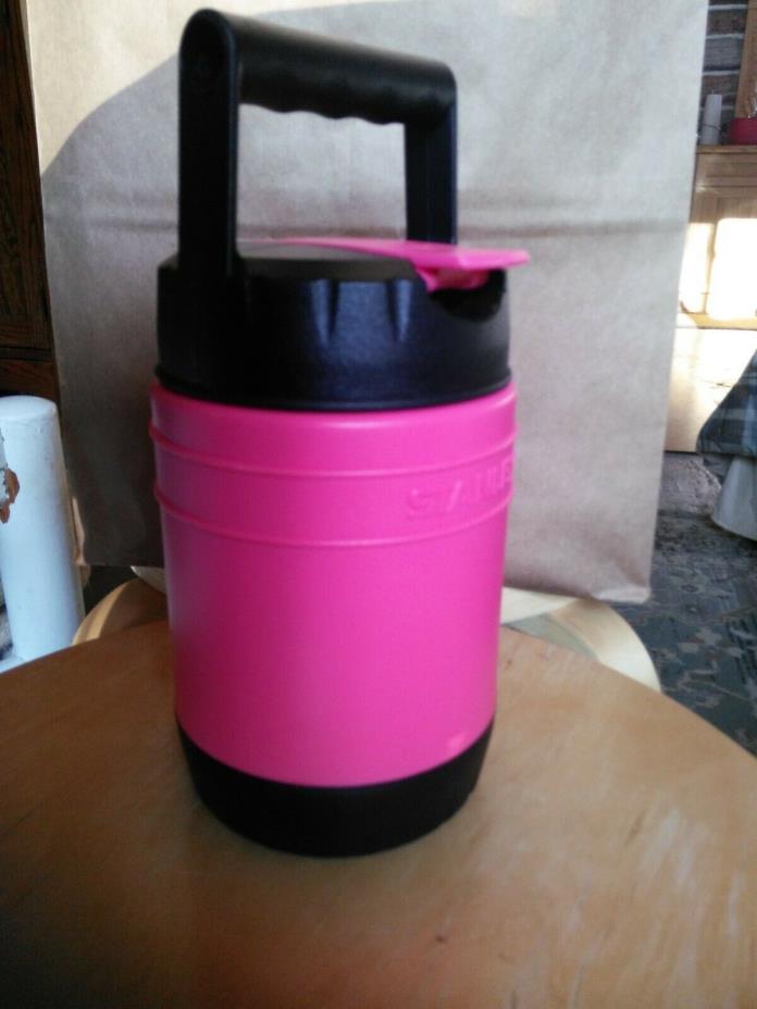 Stanley Microwavable Thermos 10 oz. Pink/Black, Stationary Handle, Flip Spoon