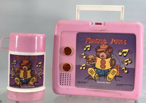 Vintage Munchie Tunes Brunchie Bear Pink Radio Plastic Lunch Box Thermos 1986