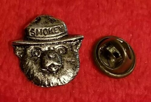 Vtg. Smokey Bear Forest Wild Fires Teddy Grizzly Gold Tone Metal Hat Pin Pinback