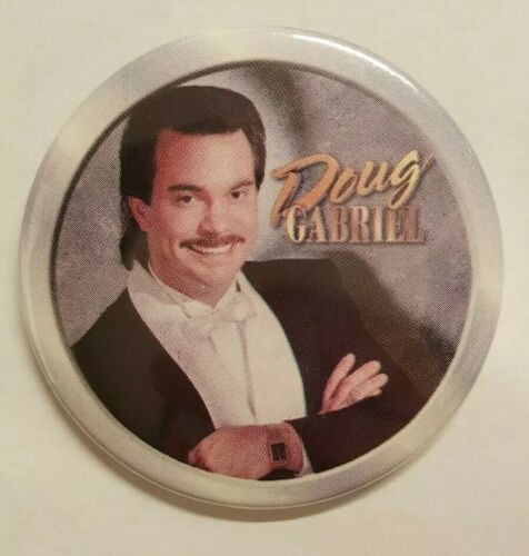 Doug Gabriel Branson Celebrity Singer Pin Round Button Tribute Shepherd Hills OG