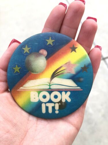 VINTAGE 1990 BOOK IT! PIZZA HUT PINBACK BUTTON 90s RAINBOW LENTICULAR READING