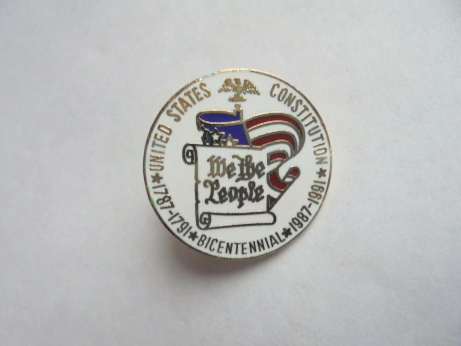 Cool Vintage 1987 - 1991 US Constitution Bicentennial Souvenir Lapel Pin Pinback