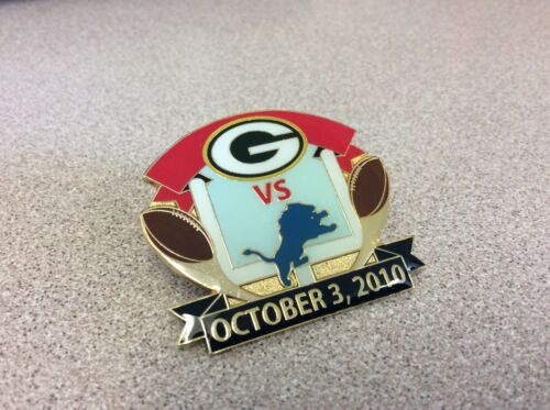 NFL 2010 Green Bay Packers vs Detroit Lions Collectible Football Pin!