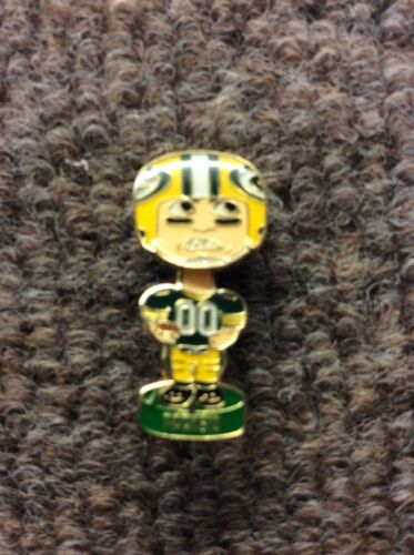 Unbranded NFL Green Bay Packers Football Bobblehead Collectible  Pin!