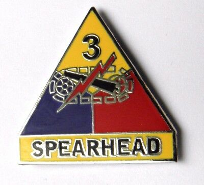 SPEARHEAD ARMY 3RD ARMORED DIVISION LAPEL PIN BADGE 1 INCH