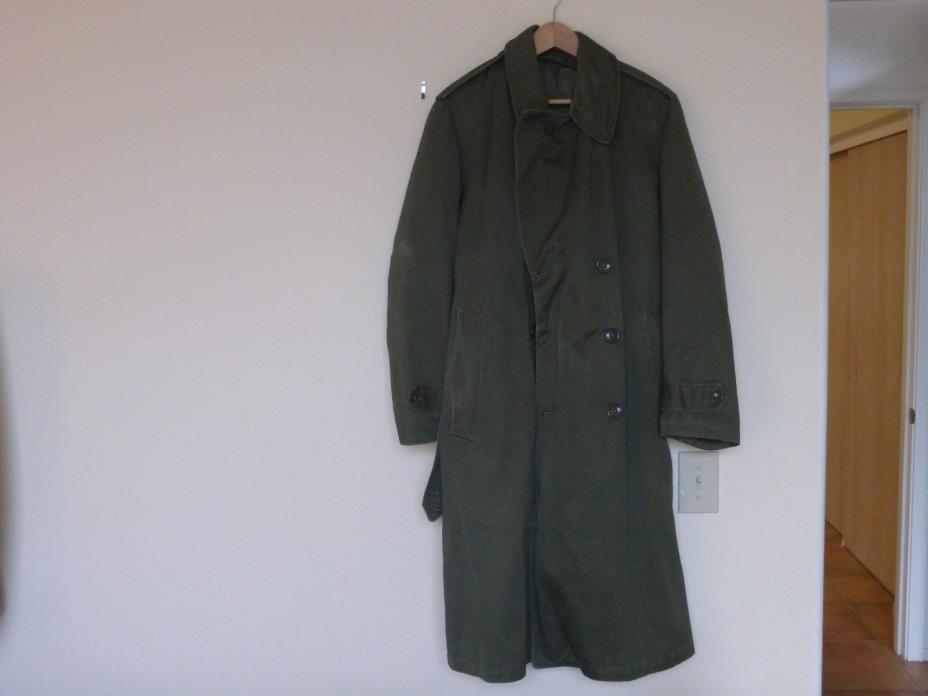 Authentic US Army Men's Service Field Coat Size M  Cotton/ Wool
