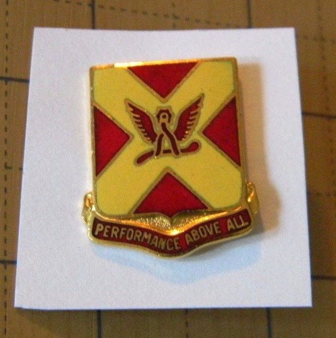 US Army 84TH FA Field Artillery DUI unit insignia crest pin D22 USA Made