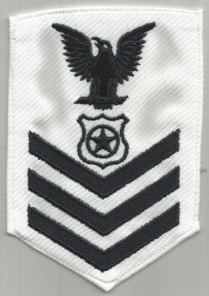 US Navy Master-at-Arms 1st Class (MA1) White Polyester Rating Badge - NOS