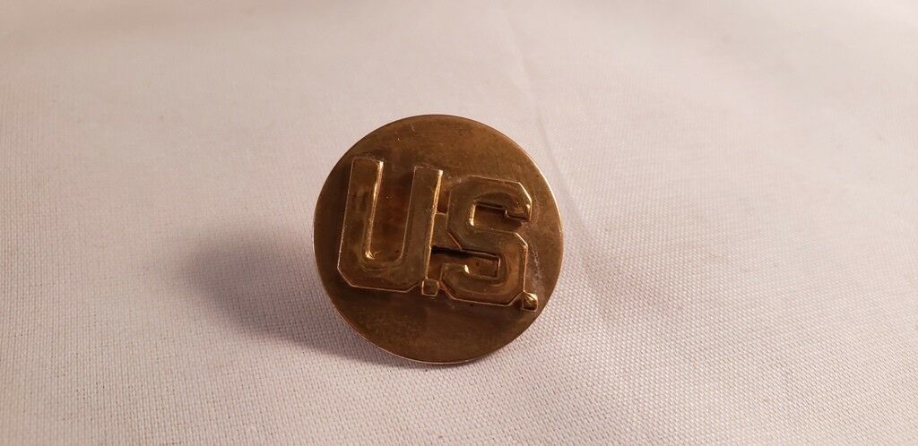 Vintage Brass US Military Pin M1