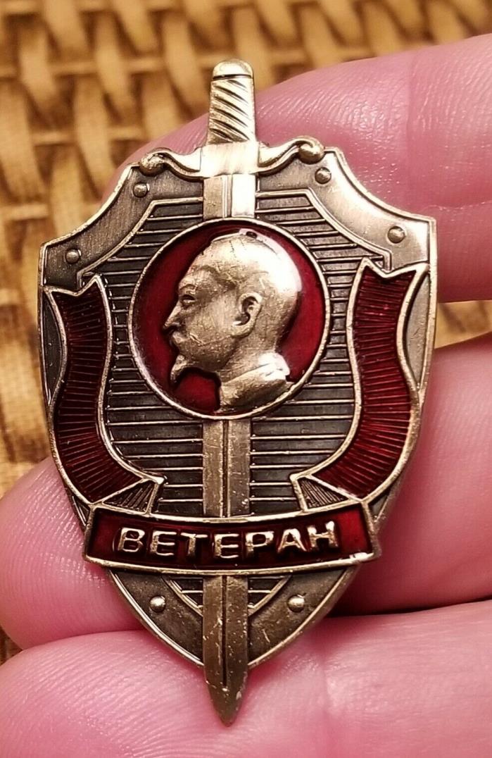 RUSSIAN KGB DZERZHINSKY BADGE-LAPEL PIN