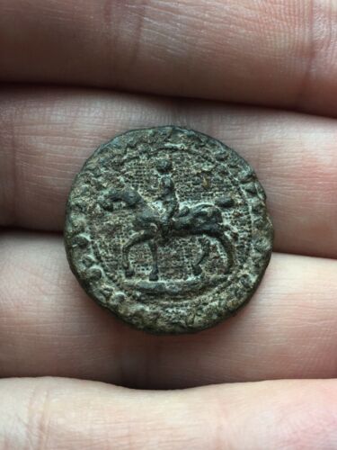 Rare Rev War Loyalist Dragoon’s Military Button - with Shank