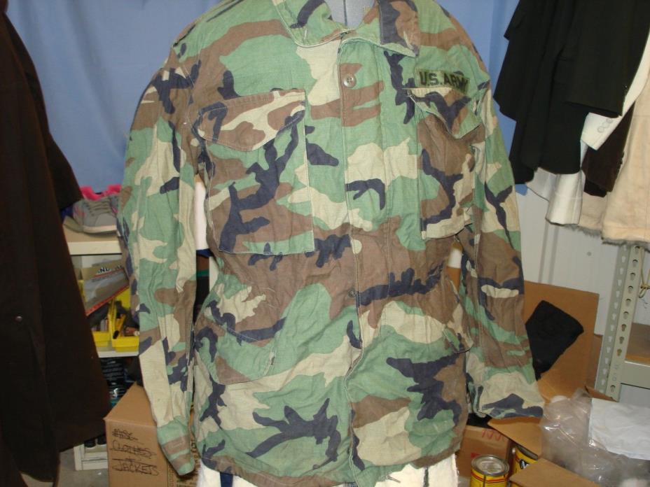 US Army Camo Cold Weather Field Jacket Size Medium Regular