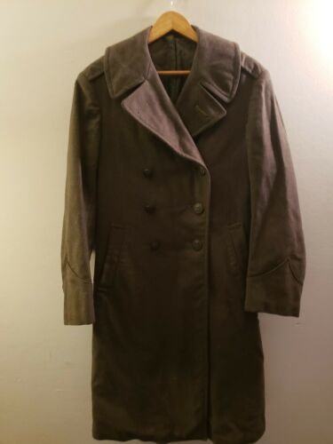 Vtg WWII US Wool Overcoat Trench Coat Military Army Green EXC Eagle Buttons 42R