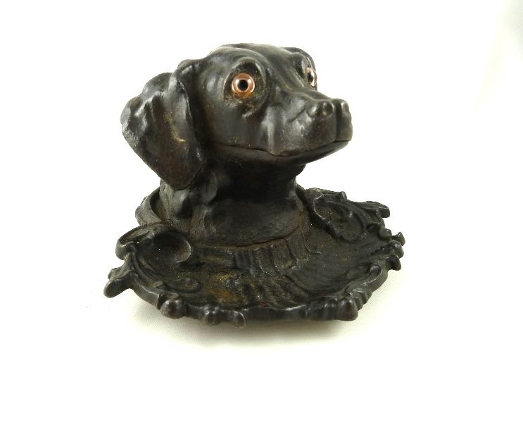 ANTIQUE CAST IRON FIGURAL DOG INKWELL GLASS EYES C 1875 HUNTING DOG RETRIEVER