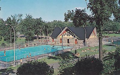 Piscine St Frédéric Parc Woodyatt  DRUMMONDVILLE Quebec Canada  Postcard