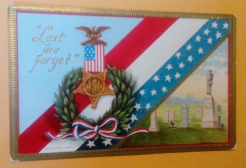 Old Civil War GAR Medal, Wreath Flag, Tombstone Soldier Statue Memorial Postcard