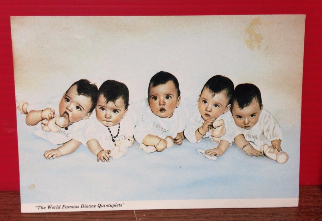 Vintage 1935 The Dionne Quintuplets Photo Post Card By Premiere Made In Canada