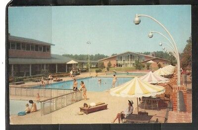 The Motor House, Williamsburg, Virginia. Vintage Postcard.