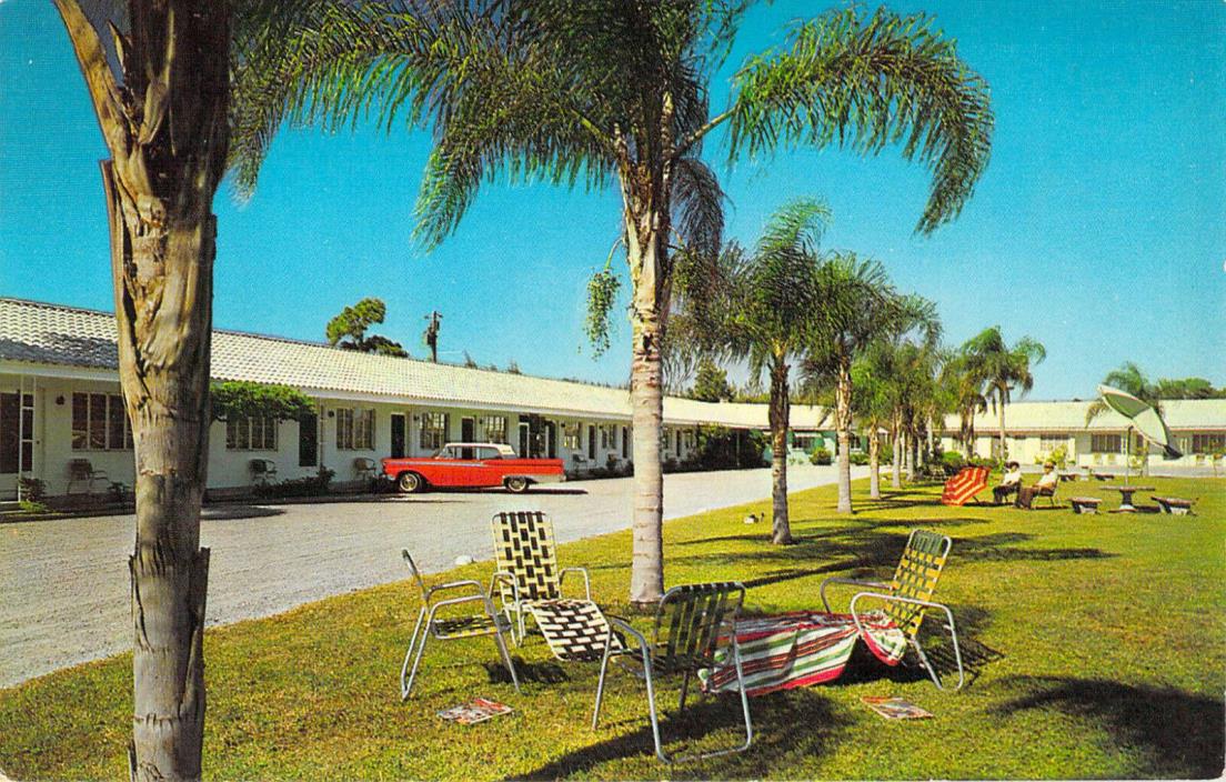 1963 Aloha Lodge Motel St Petersburg FL Hwy 92 Old Car Unused Chrome Postcard