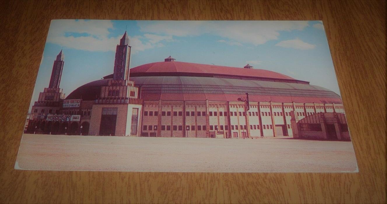 Vintage Postcard - The Arena St Louis Blues Hockey - Sent 1954