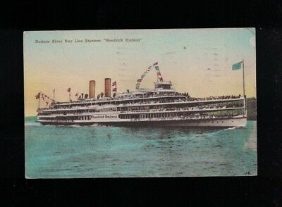 1943 Hudson River Day Line Steamer Hendrick Hudson Postcard
