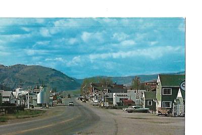 DRUMMOND  MONTANA, HIGHWAY 10,OLD STYLE CARS,1960'S,POST CARD.