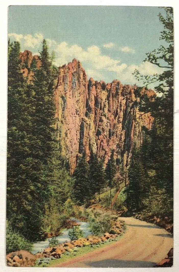 C. 1930s Palisades In Cimarron Canyon New Mexico NM Colored Vintage Postcard